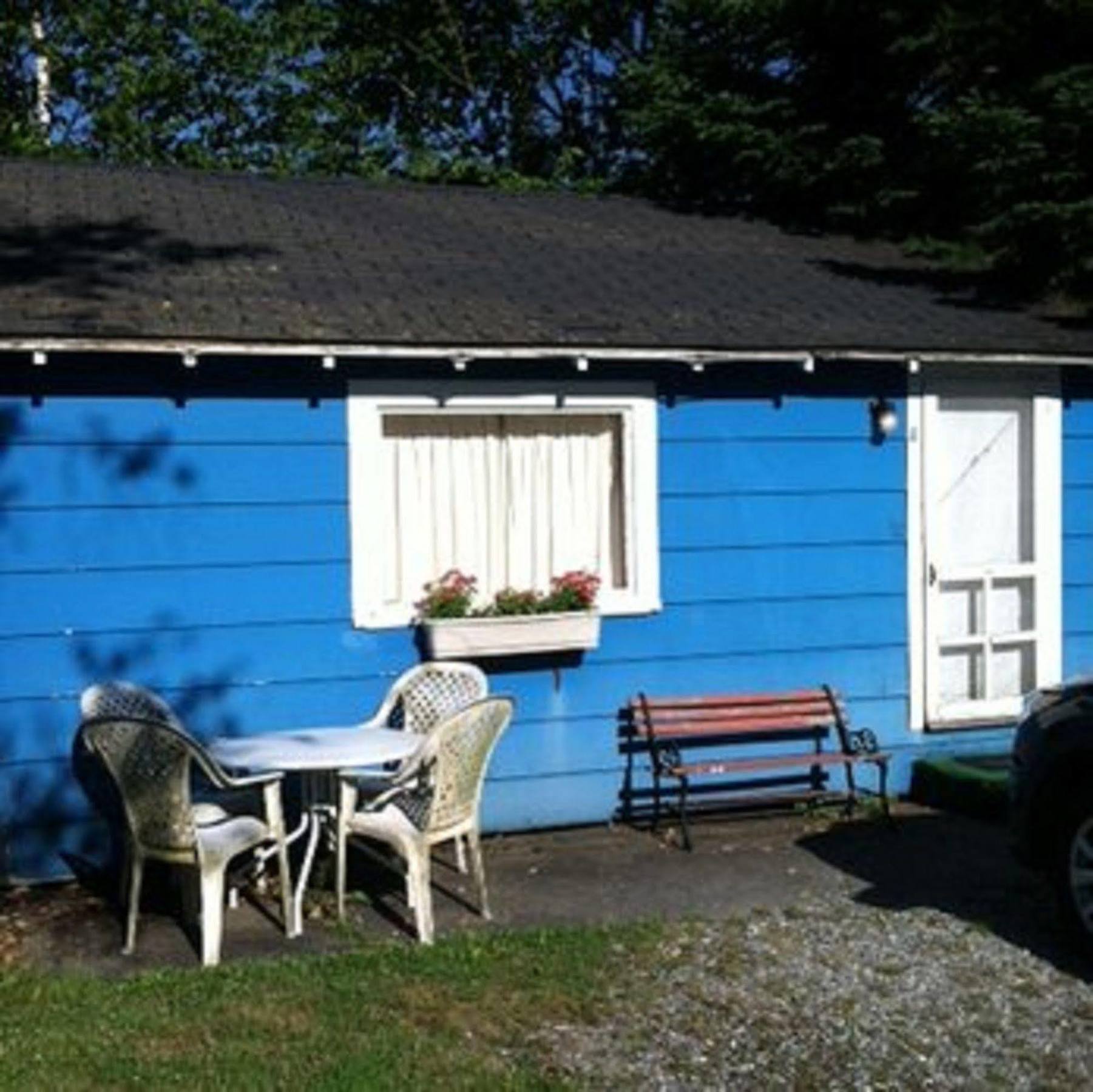 Homestead Motel And Cottages Ellsworth Exterior photo